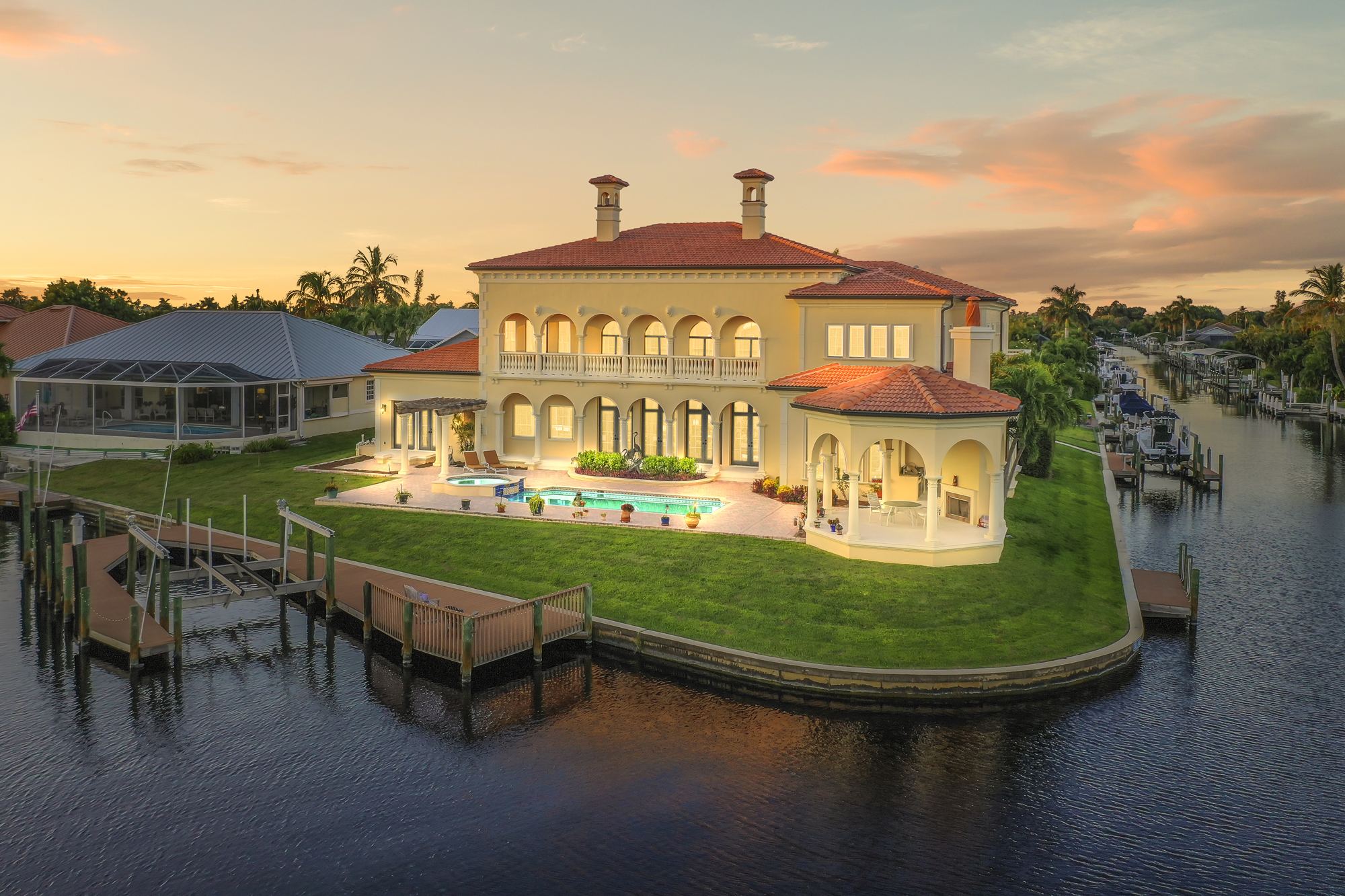 5378 Darby Court Italianate villa on the water at twilight